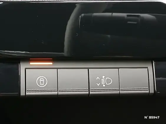 RENAULT CLIO VI - voiture de démonstration - Photo 15