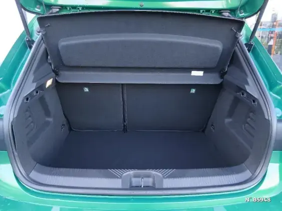 RENAULT CLIO VI - voiture de démonstration - Photo 7