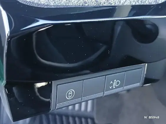 RENAULT CLIO VI - voiture de démonstration - Photo 15