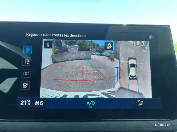 RENAULT CLIO VI - voiture de démonstration - Photo 14