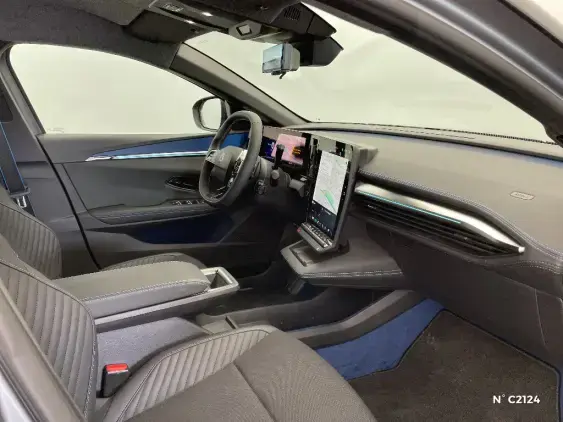 RENAULT MEGANE V - voiture de démonstration - Photo 10