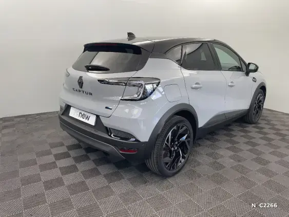 RENAULT CAPTUR II - voiture de démonstration - Photo 4