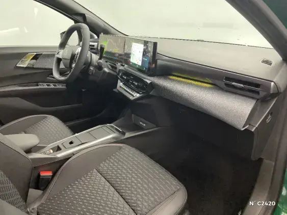 RENAULT CLIO VI - voiture de démonstration - Photo 10