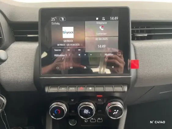 RENAULT CLIO V - voiture de démonstration - Photo 13