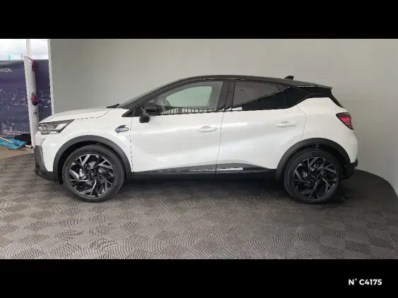 RENAULT CAPTUR II - voiture de démonstration - Photo 2