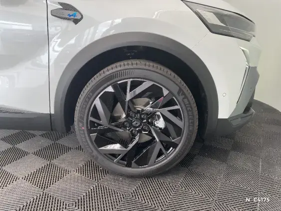 RENAULT CAPTUR II - voiture de démonstration - Photo 8