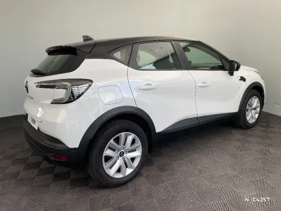 RENAULT CAPTUR II - voiture de démonstration - Photo 4