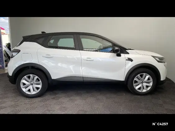 RENAULT CAPTUR II - voiture de démonstration - Photo 5