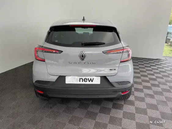 RENAULT CAPTUR II - voiture de démonstration - Photo 6