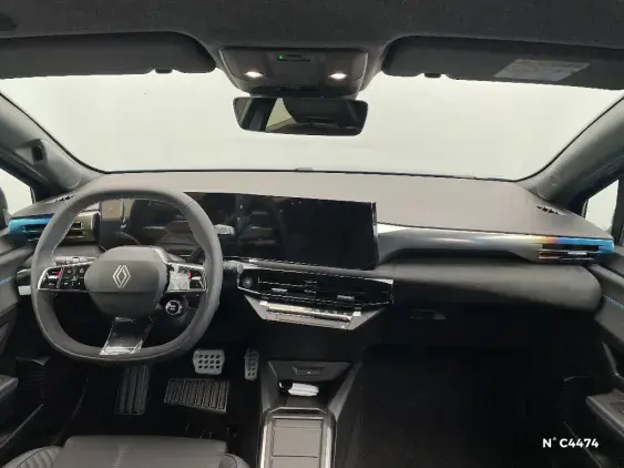 RENAULT CLIO VI - voiture de démonstration - Photo 9