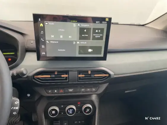 DACIA SANDERO III - voiture de démonstration - Photo 13