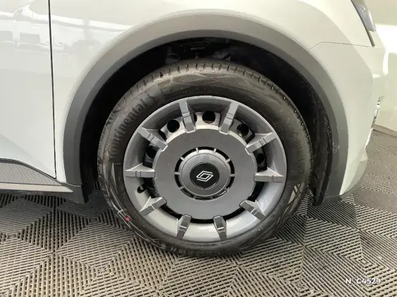 RENAULT 5 III - voiture de démonstration - Photo 8