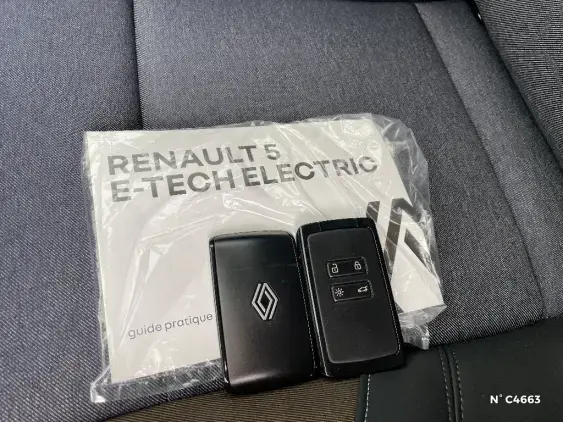 RENAULT 5 III - voiture de démonstration - Photo 25