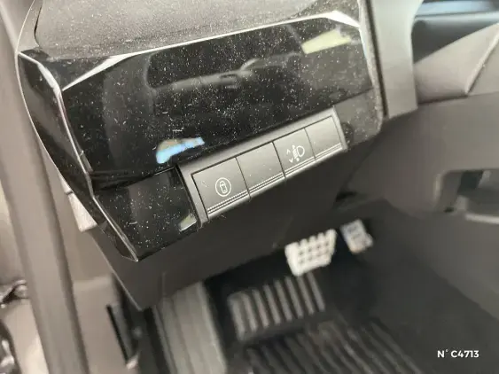 RENAULT CLIO VI - voiture de démonstration - Photo 14