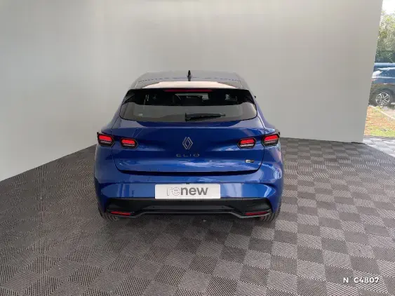 RENAULT CLIO VI - voiture de démonstration - Photo 6
