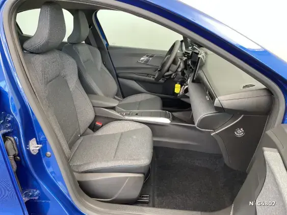 RENAULT CLIO VI - voiture de démonstration - Photo 10