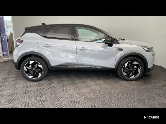 RENAULT CAPTUR II - voiture de démonstration - Photo 5