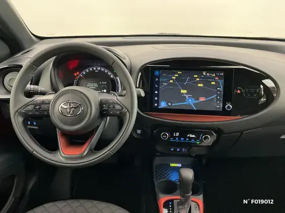 TOYOTA AYGO X - voiture de démonstration - Photo 13
