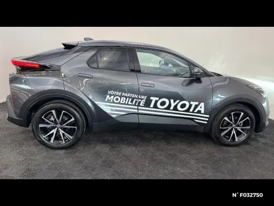 TOYOTA C-HR II - voiture de démonstration - Photo 5