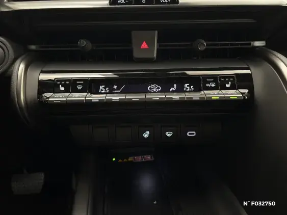 TOYOTA C-HR II - voiture de démonstration - Photo 15