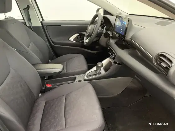 TOYOTA YARIS IV - voiture de démonstration - Photo 10
