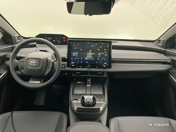 TOYOTA BZ4X - voiture de démonstration - Photo 9