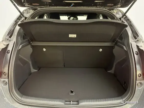 TOYOTA YARIS IV - voiture de démonstration - Photo 7