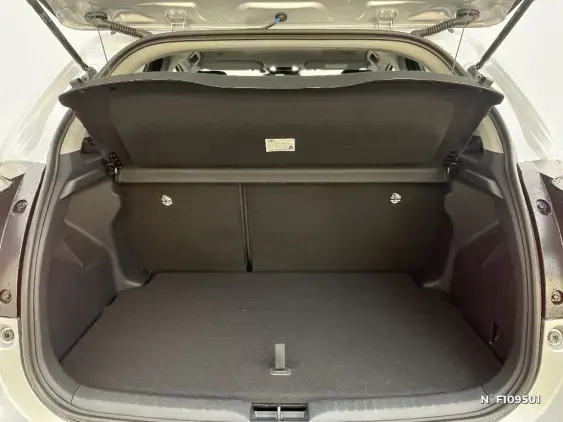 TOYOTA YARIS IV - voiture de démonstration - Photo 7