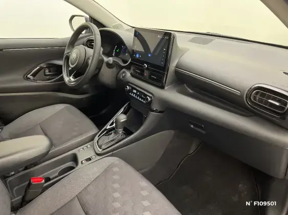 TOYOTA YARIS IV - voiture de démonstration - Photo 10