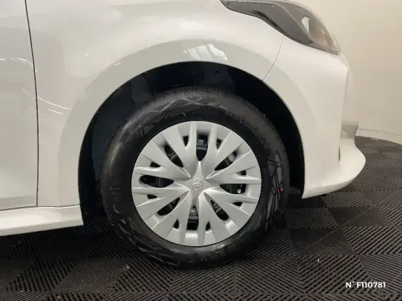 TOYOTA YARIS IV - voiture de démonstration - Photo 8