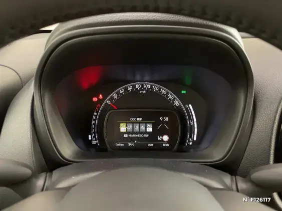 TOYOTA AYGO X - voiture de démonstration - Photo 12