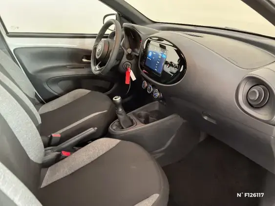 TOYOTA AYGO X - voiture de démonstration - Photo 10