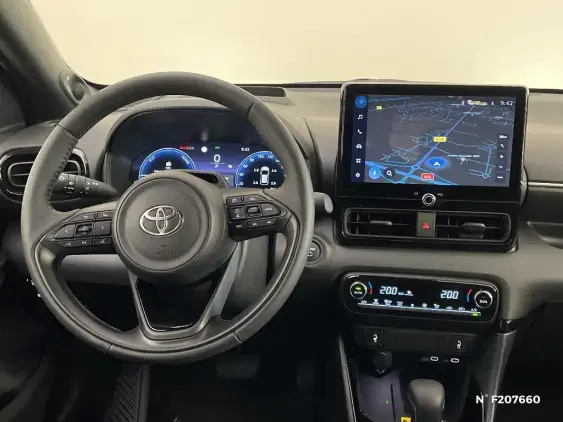 TOYOTA YARIS IV - voiture de démonstration - Photo 13