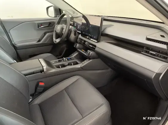 TOYOTA RAV 4 VI - voiture de démonstration - Photo 10