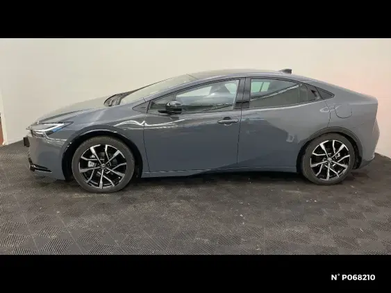 TOYOTA PRIUS V - voiture de démonstration - Photo 2