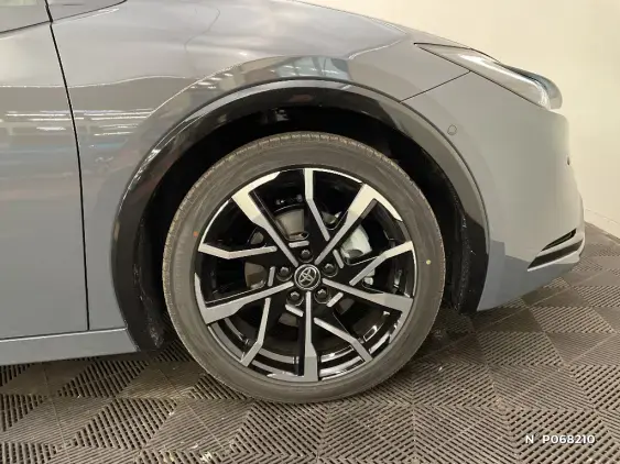 TOYOTA PRIUS V - voiture de démonstration - Photo 8