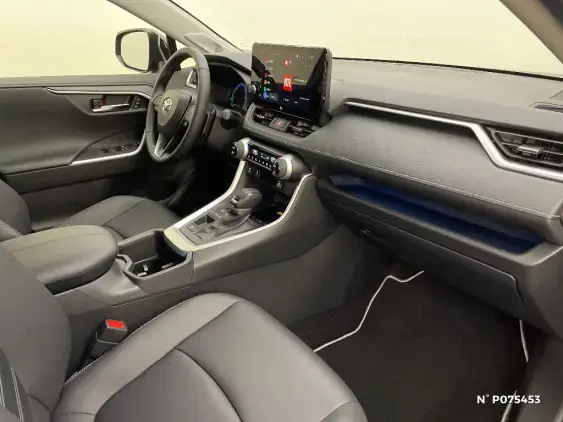 TOYOTA RAV4 V - voiture de démonstration - Photo 10