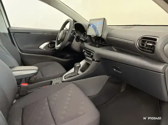 TOYOTA YARIS IV - voiture de démonstration - Photo 10
