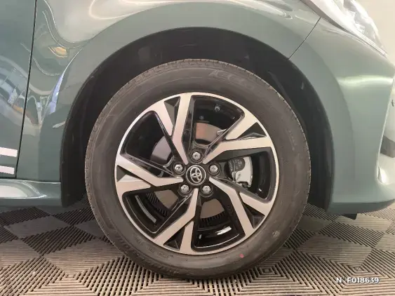 TOYOTA YARIS IV - voiture de démonstration - Photo 8