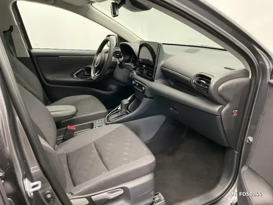 TOYOTA YARIS IV - voiture de démonstration - Photo 10