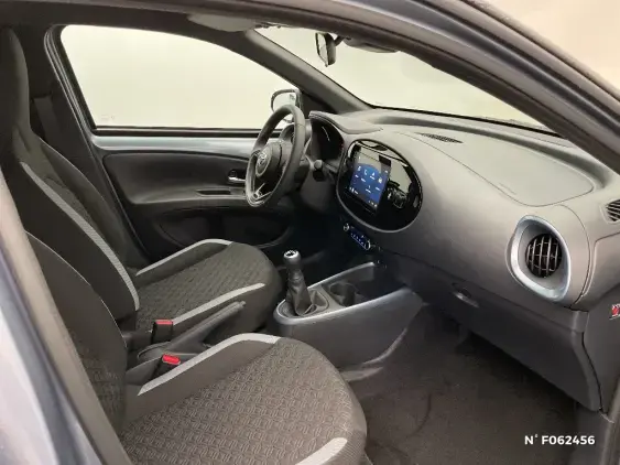 TOYOTA AYGO X - voiture de démonstration - Photo 10