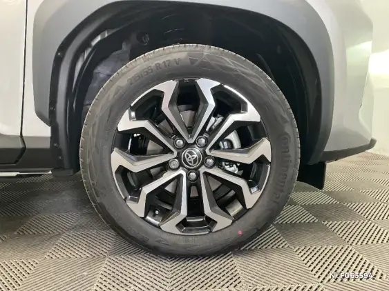 TOYOTA YARIS CROSS I - voiture de démonstration - Photo 8