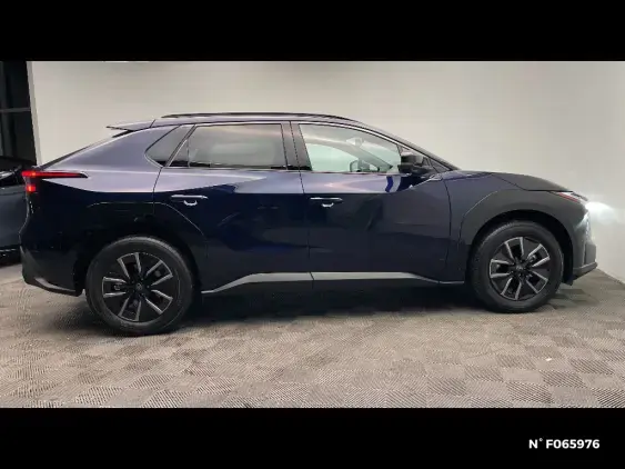 TOYOTA BZ4X - voiture de démonstration - Photo 5