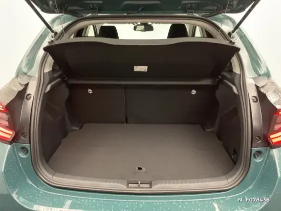 TOYOTA YARIS IV - voiture de démonstration - Photo 7