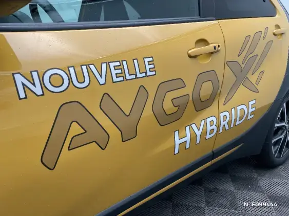 TOYOTA AYGO X - voiture de démonstration - Photo 26