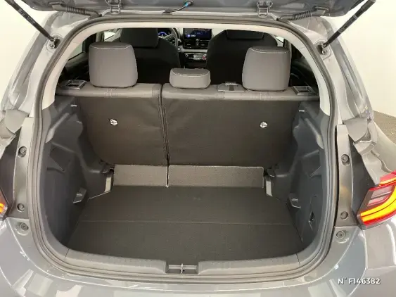 TOYOTA YARIS IV - voiture de démonstration - Photo 7