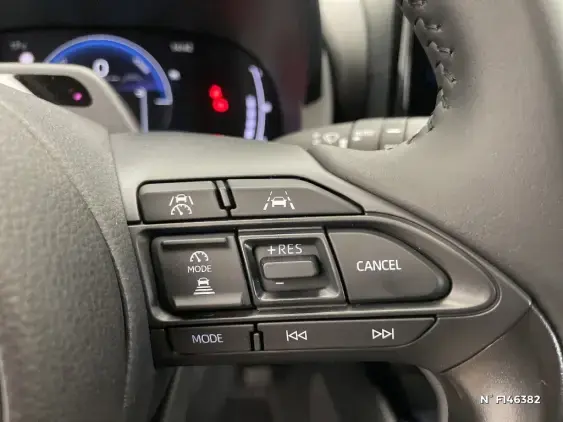 TOYOTA YARIS IV - voiture de démonstration - Photo 15