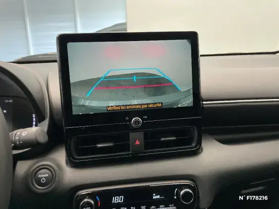TOYOTA YARIS IV - voiture de démonstration - Photo 14