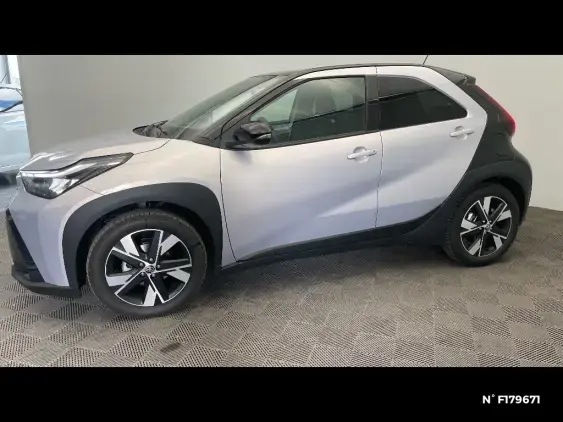 TOYOTA AYGO X - voiture de démonstration - Photo 2