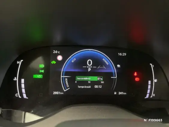 TOYOTA YARIS CROSS - voiture de démonstration - Photo 12